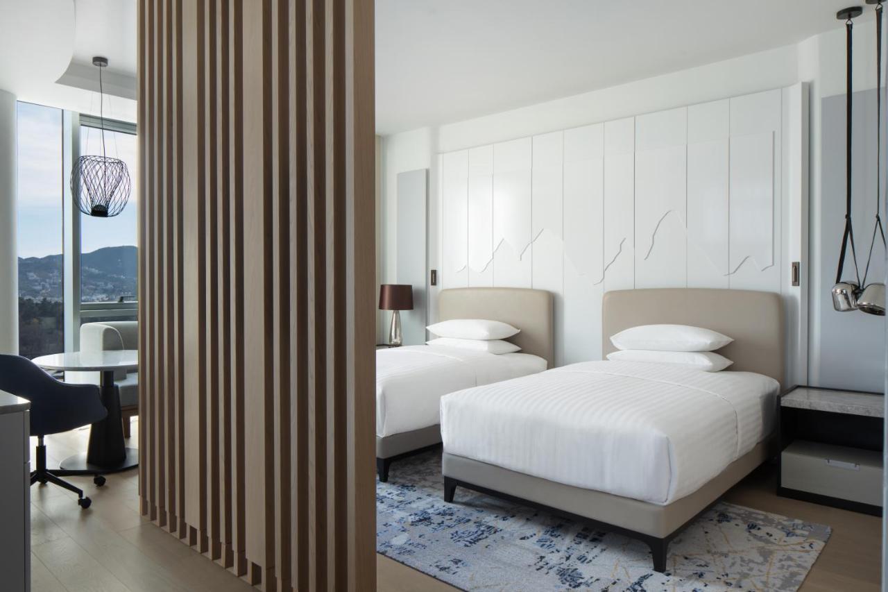 Tirana Marriott Hotel Zewnętrze zdjęcie