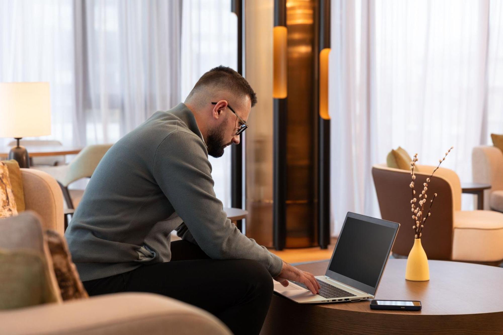 Tirana Marriott Hotel Zewnętrze zdjęcie
