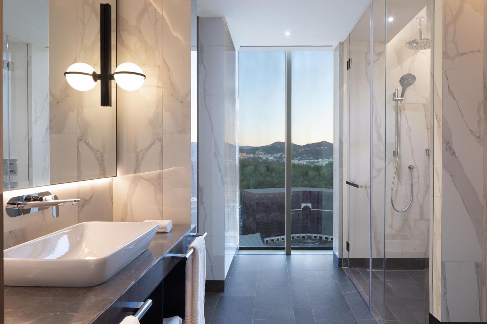 Tirana Marriott Hotel Zewnętrze zdjęcie